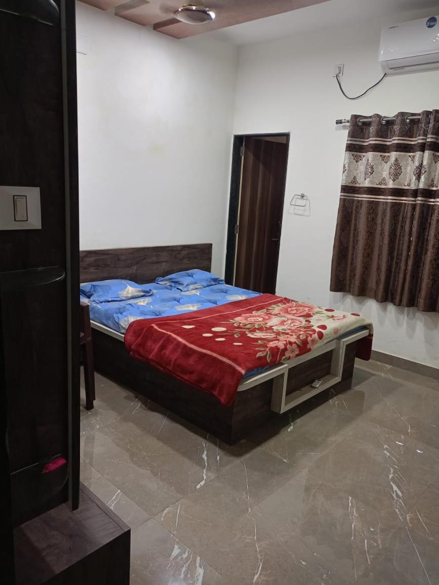 Dwarka Home Stay Zewnętrze zdjęcie