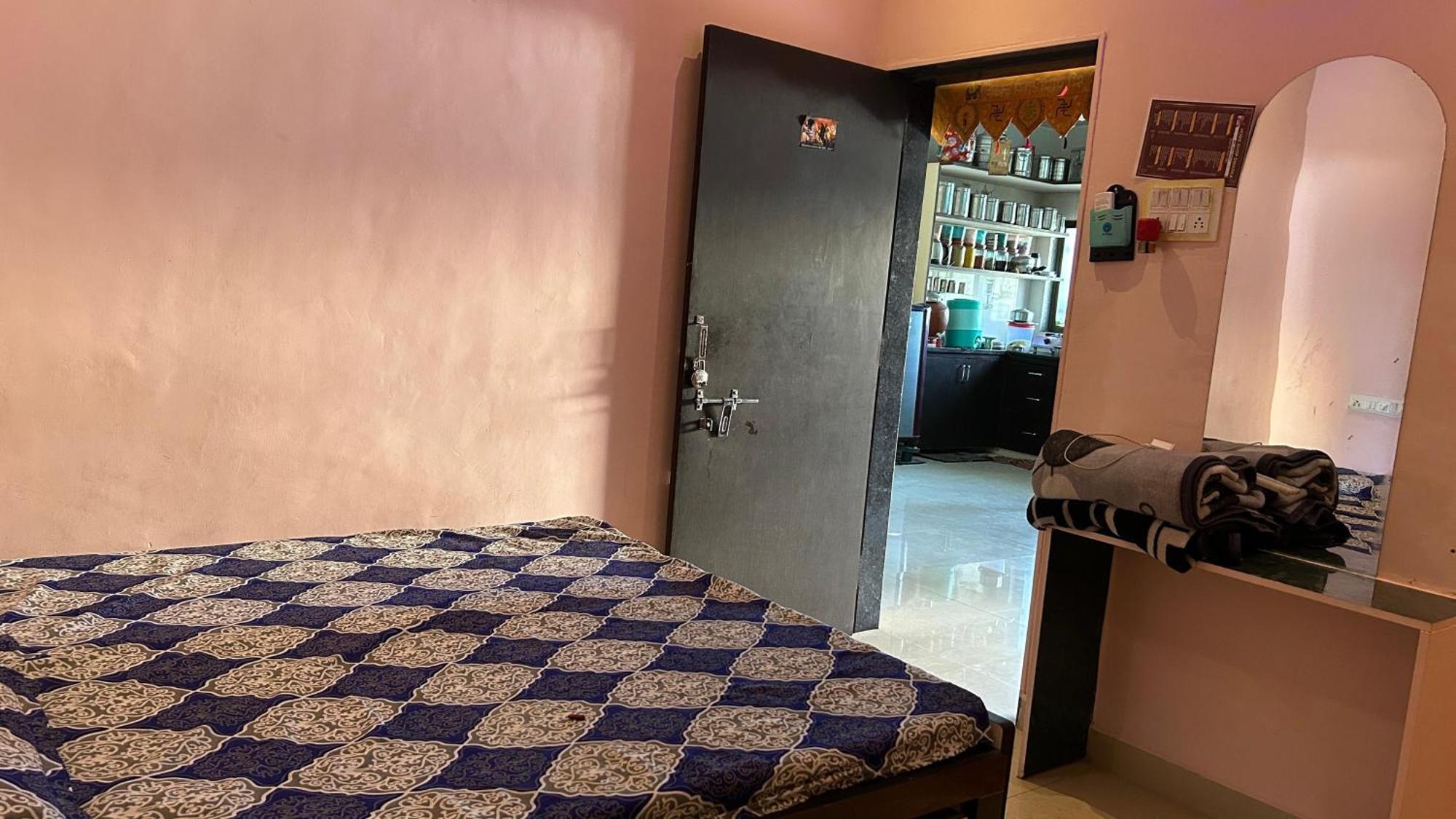 Dwarka Home Stay Zewnętrze zdjęcie